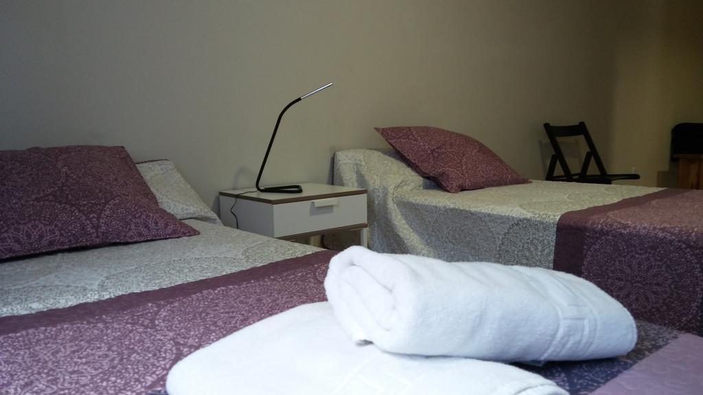 Alma Del Camino - Rooms & Albergue Sarria Extérieur photo