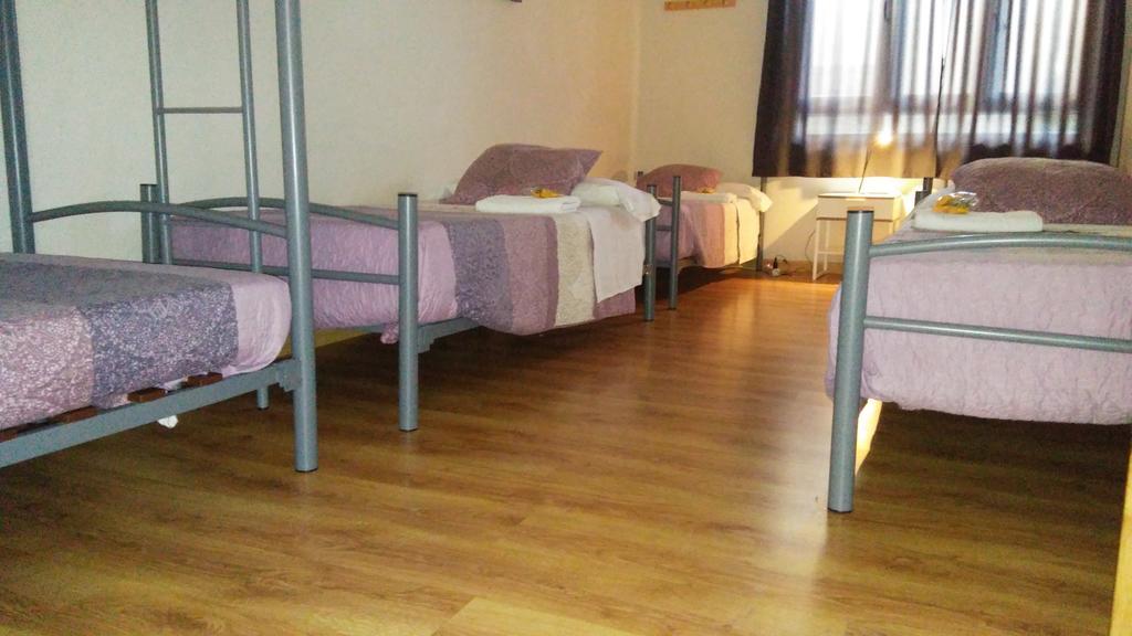 Alma Del Camino - Rooms & Albergue Sarria Extérieur photo